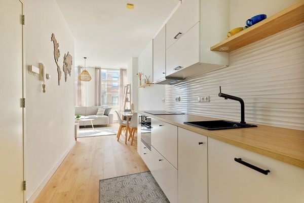 Medium property photo - Van Boetzelaerstraat 24-2, 1051 CW Amsterdam